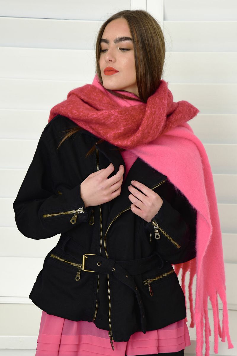 CHILLY SEASON SCARF