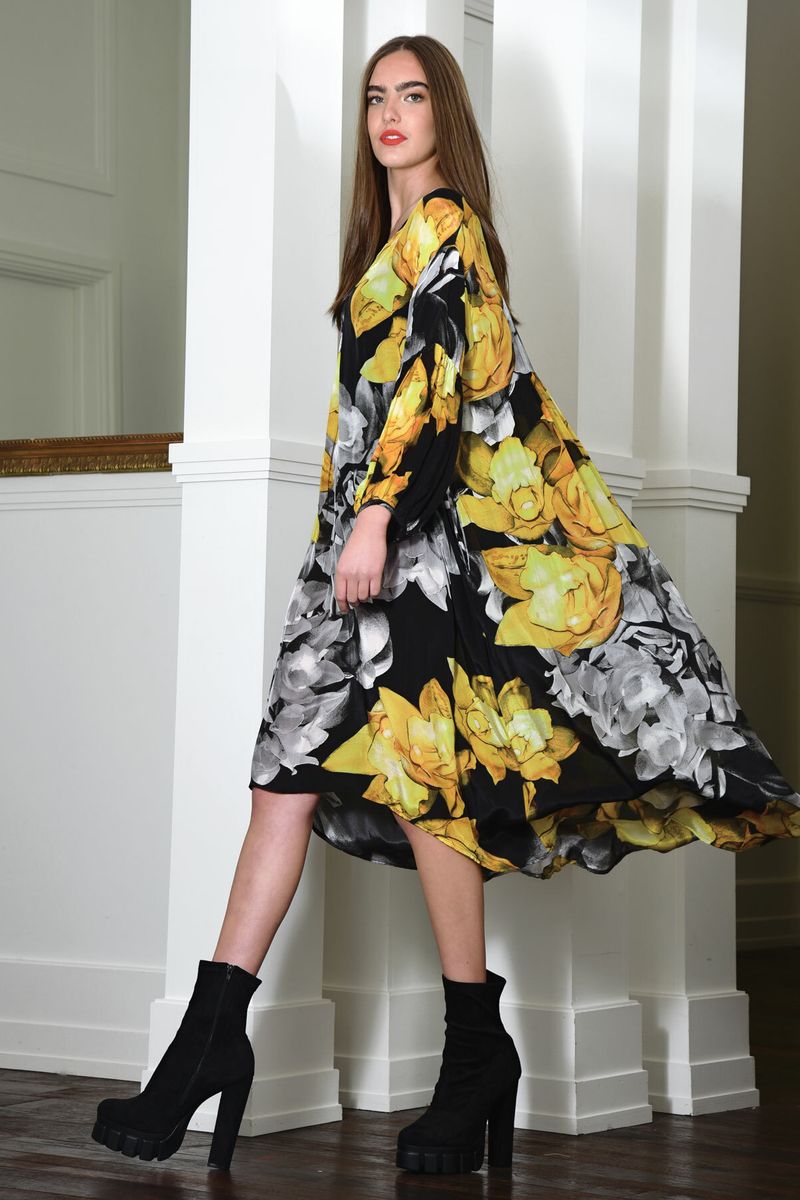 A LIFE DRESS ORDINARY DRESS