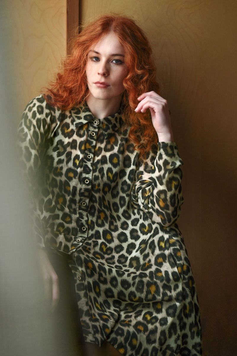 									ON WITH THE SHOW SHIRT
			