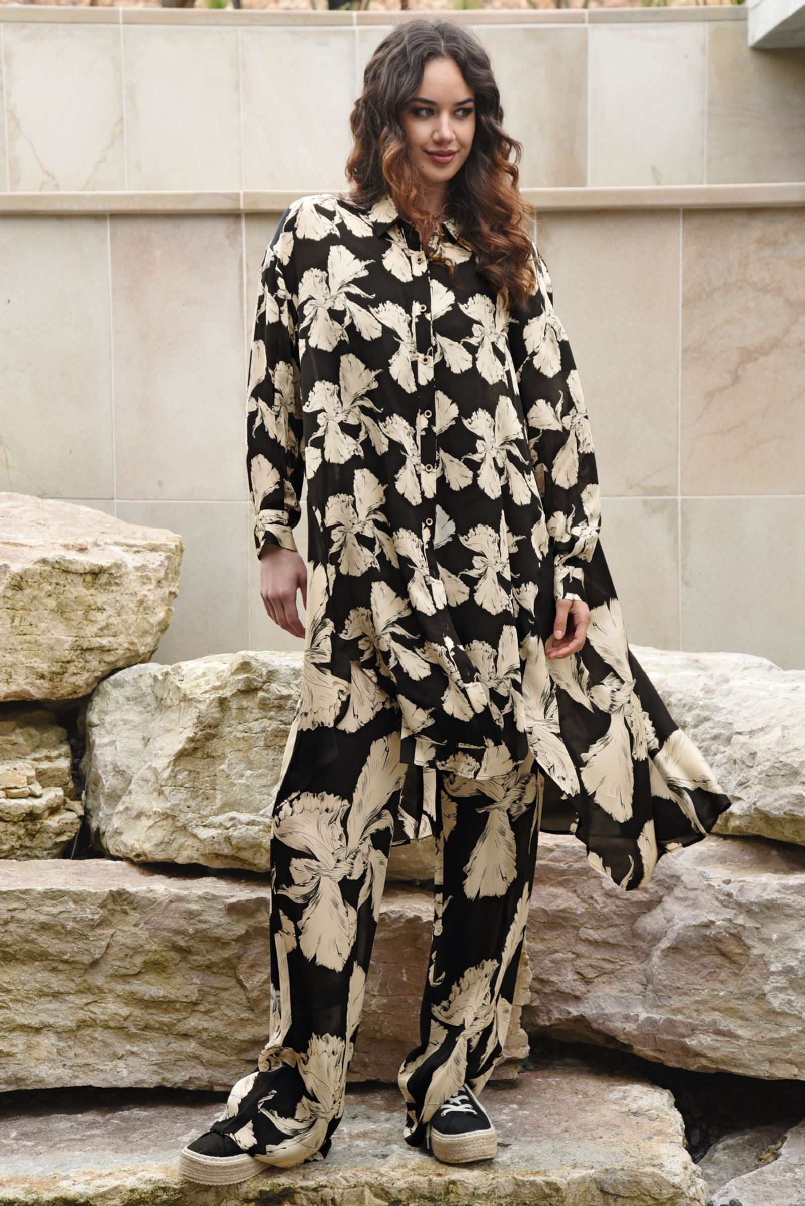 									JUST PRESS PLAY SHIRT
								, 			CITY LIGHTS PANT
			