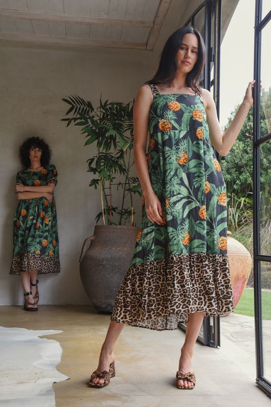 									DAPPER DREAMS DRESS
			