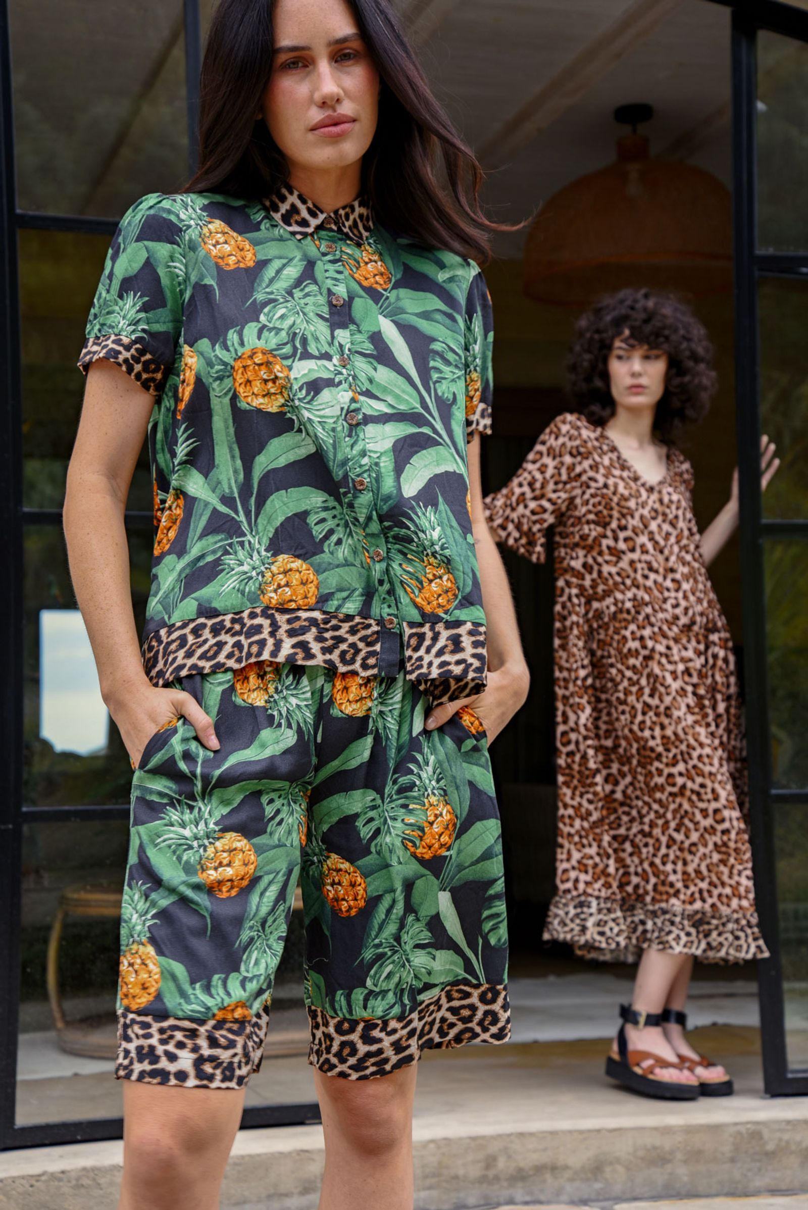									MAKING HER MARK SHIRT
								, 			SHORT CUT SHORTS
								, 			I'M FELINE FINE DRESS
			