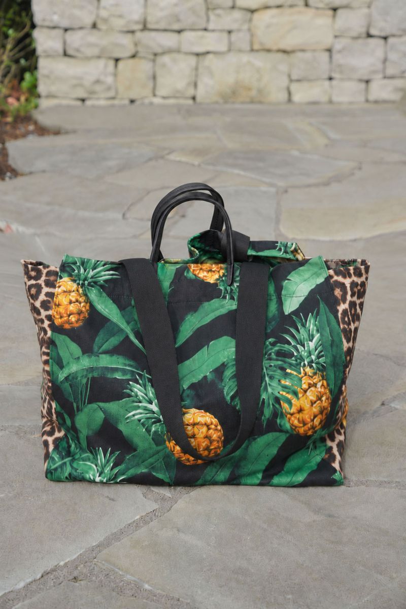 									TOTE-ALLY MY VIBE BAG
			
