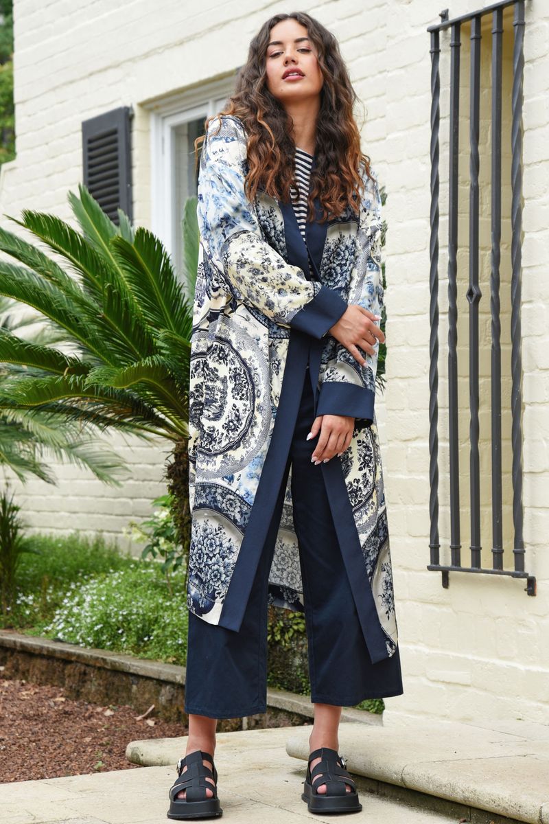 									FRESH COATS DUSTER
			
