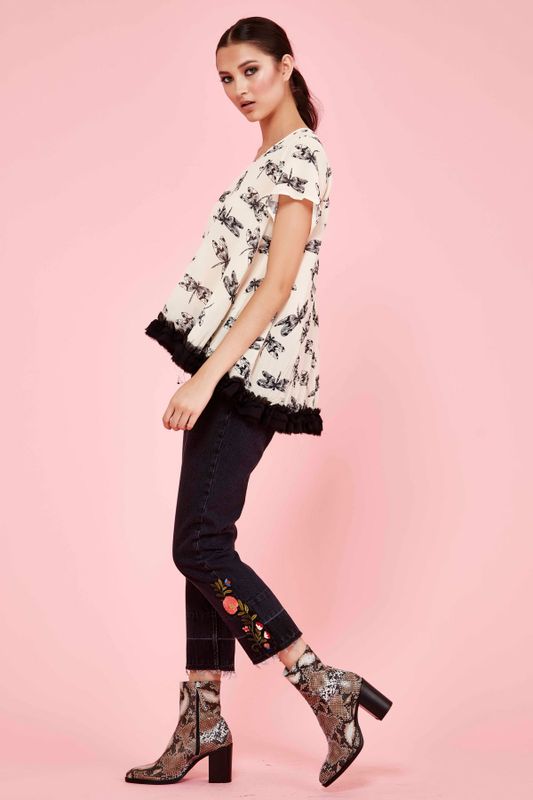 RUFFLE OF LOVE TOP
								, 			FLOWER POWER JEAN