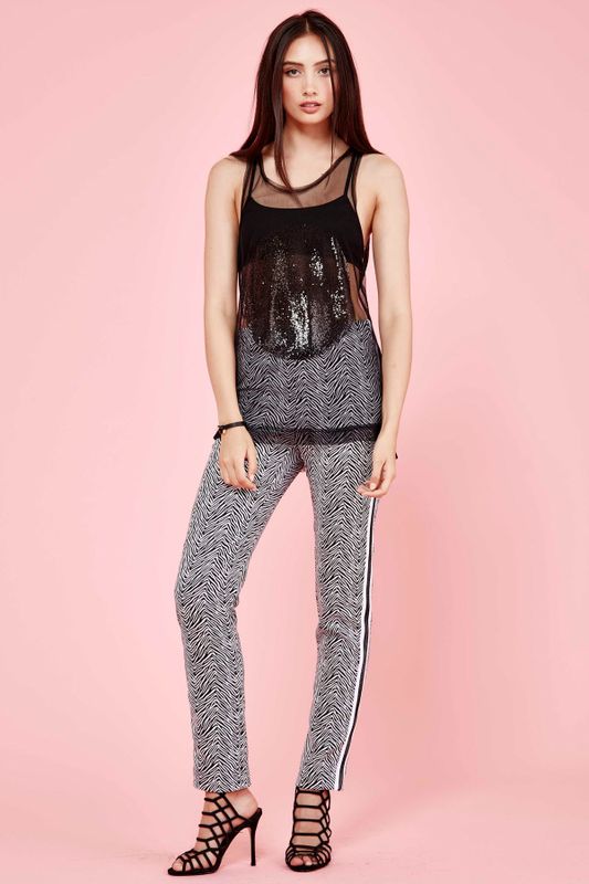 BE STILL MY HEART TOP
								, 			SCRAMBLED LEGS PANTS