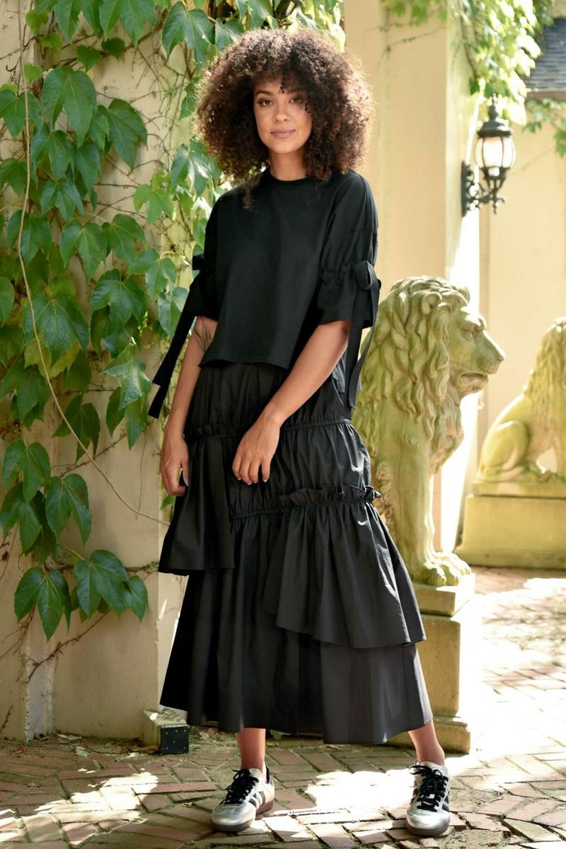 SKIRT BY QUICKLY SKIRT
								, 			TIME & TIED JACKET
