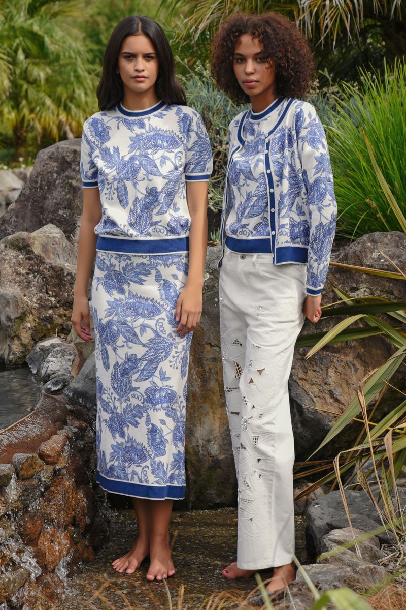 									FEELING BLUE-TIFUL CARDIGAN
								, 			OUT OF THE BLUE TOP
								, 			BLEU PRINT SKIRT
								, 			JEAN-IOUS JEANS
			