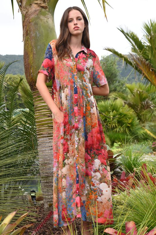 									FLOAT ON BY Dress
			
