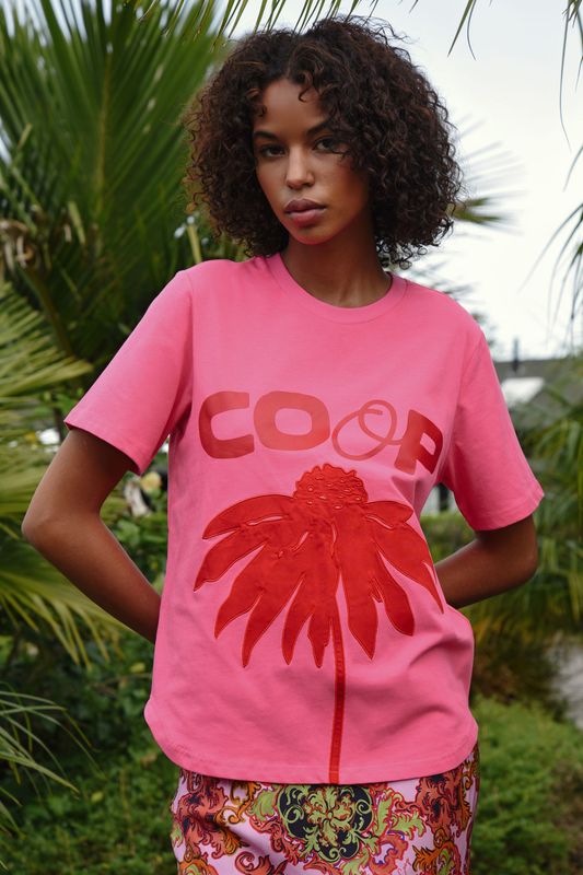 									BLOOM SERVICE T-SHIRT
			
