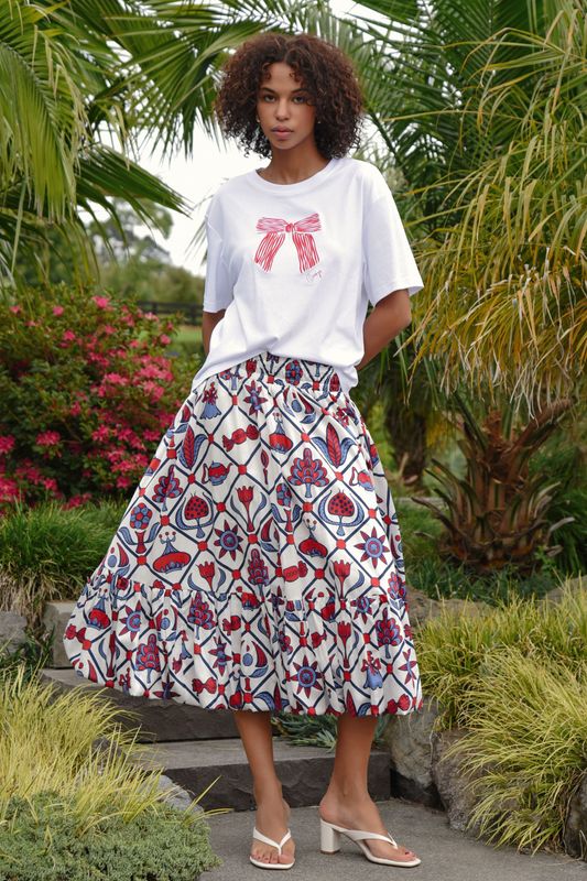 									SOCIAL BUBBLE SKIRT
								, 			GOTTA BOW T-SHIRT
			