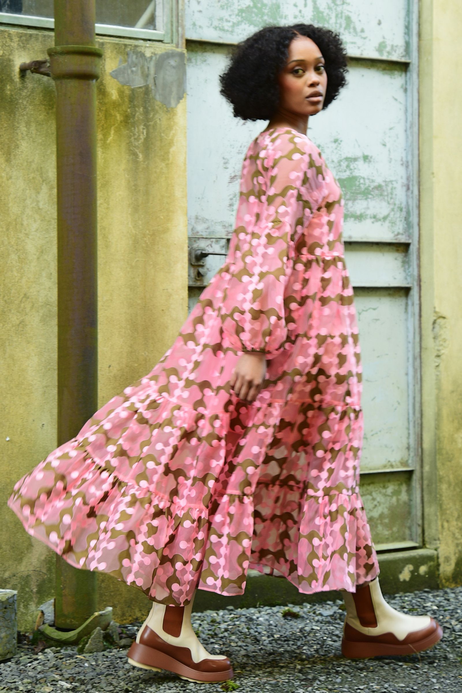 QUEEN VEE DRESS