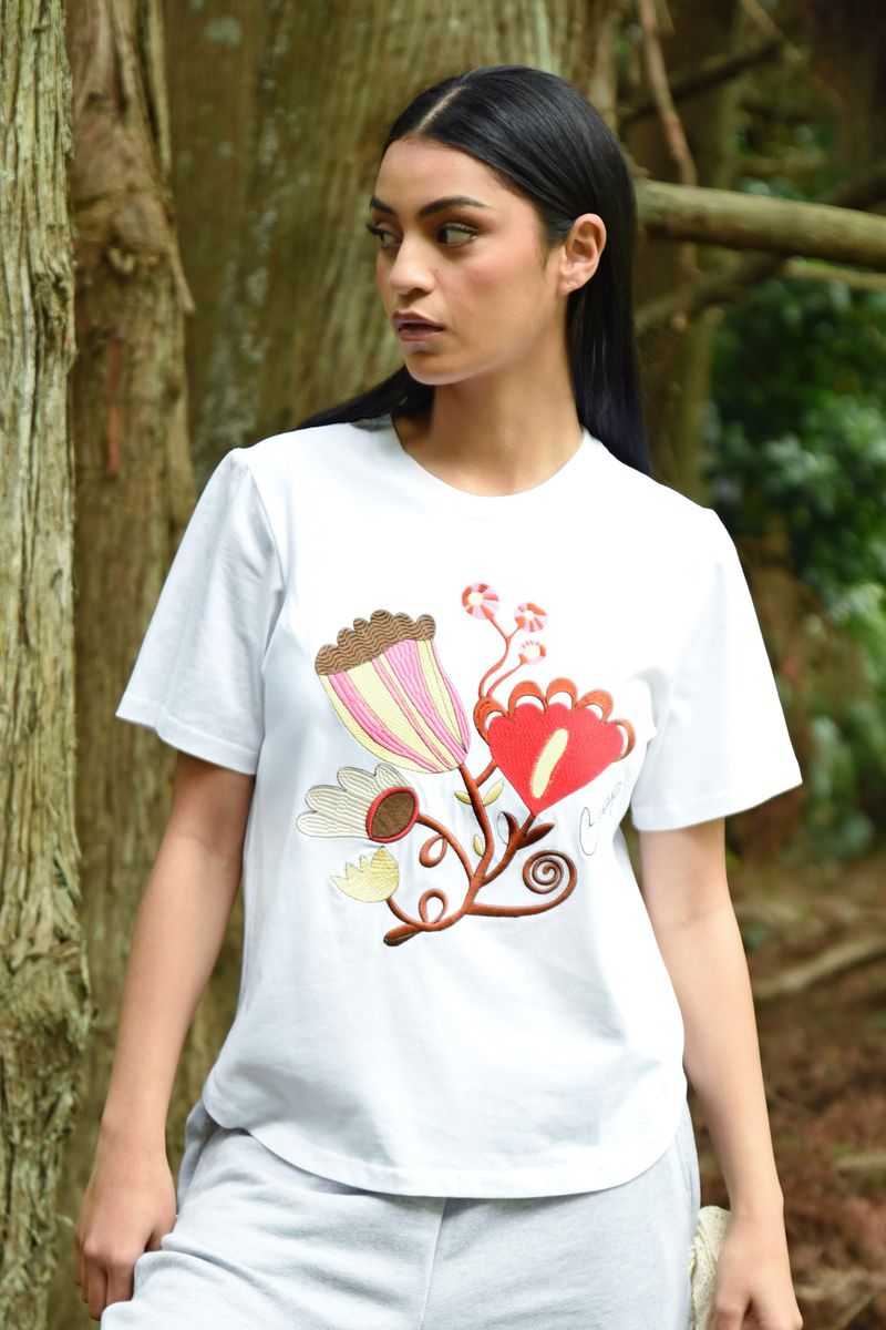 STITCH HAZEL T-SHIRT