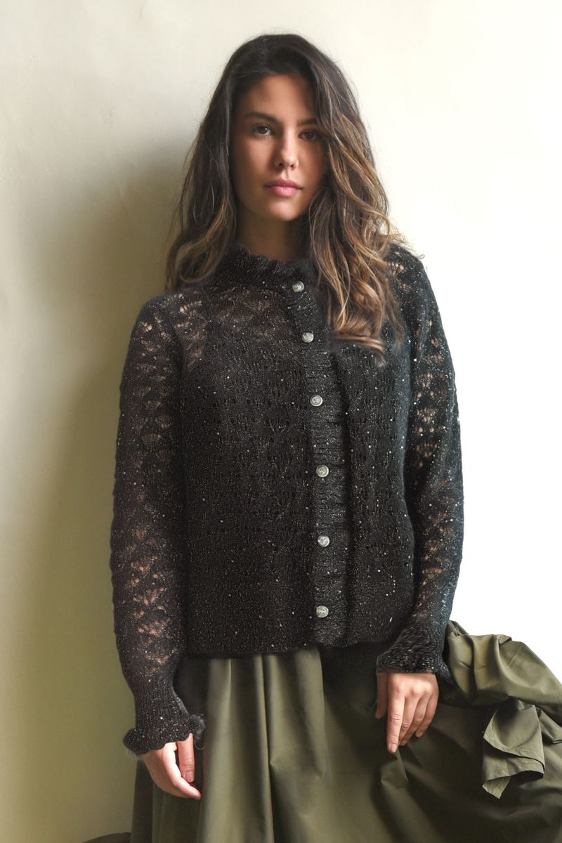 									RUFFLE UP CARDIGAN
			