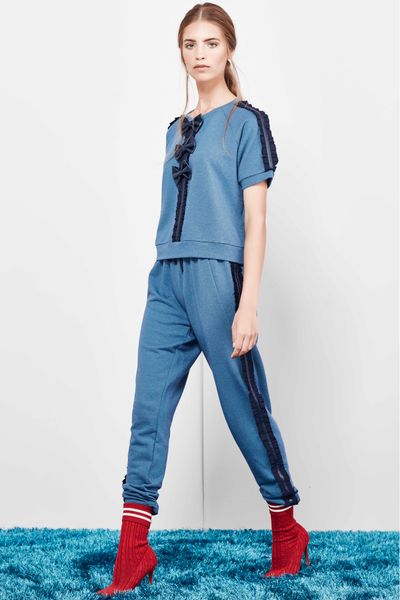 LICENCED TO FRILL TOP
								, 			TRACK & FIELD PANT