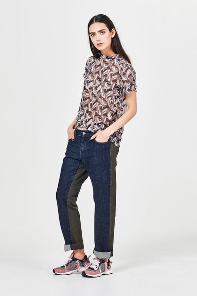 DENIM DREAMS 'JEANS SPLICING' PANT
								, 			FISH & FLIPS 'PACIFIC SWIM' TOP