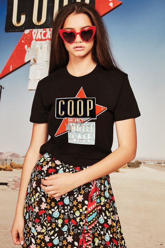 COOP MOTEL T-SHIRT
								, 			WRAP ME AROUND SKIRT