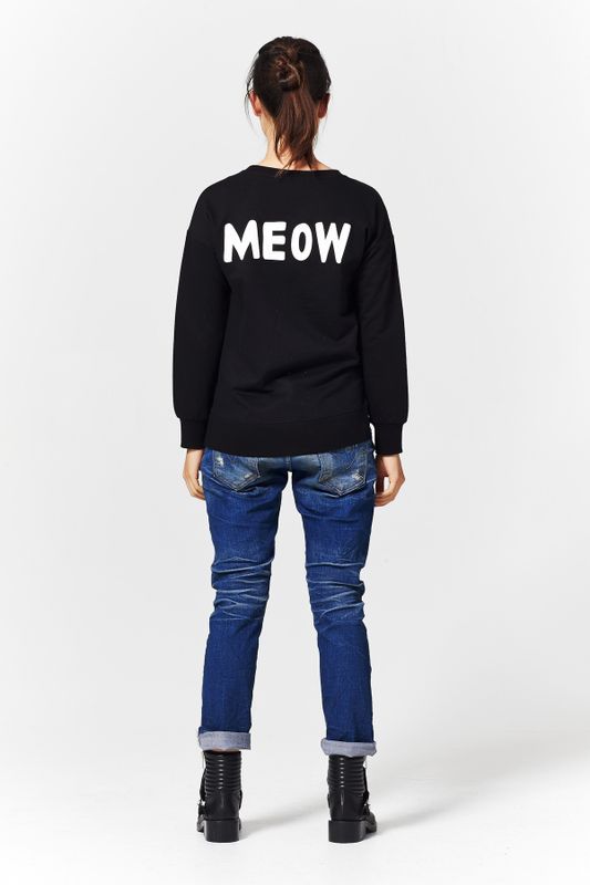 MEOW 'TAKE CAT' SWEATSHIRT
								, 			TWENTY FOUR DENIM 'MY BOYFRIEND'S BACK' JEANS