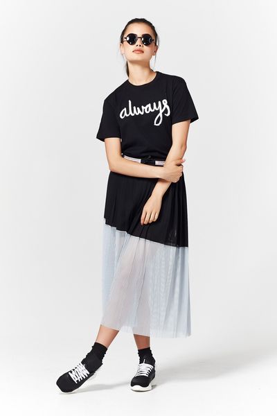 PLEASE ME, TEE'S ME 'ALWAYS' TSHIRT
								, 			PLEATS AND THANKYOU 'PIN STRIPE DREAMS' SKIRT