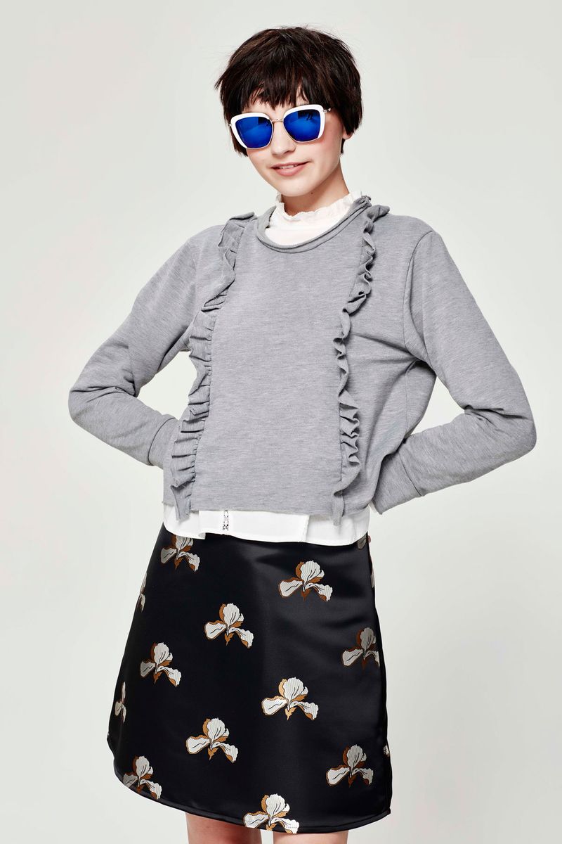 NIGHT AND GREY 'FIT THE FRILL' TOP
								, 			WHITE LIES 'AGE OF INNOCENCE' BLOUSE
								, 			BLACK ORCHID 'MINI-SERIES' SKIRT