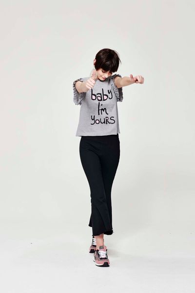 MASTER TEE 'BABY' TEE
								, 			NIGHT AND GREY 'FLARE-MINGO' PANT