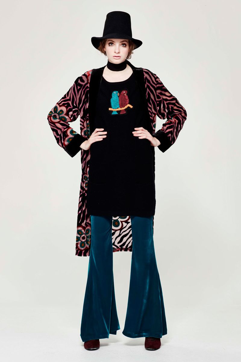 GROOVY BABY 'THE VELVET ROPE' KIMONO
								, 			KEEP COSY 'WANA CRACKER' DRESS
								, 			YEAH VELVET YEAH! 'FOOTLOOSE' PANT