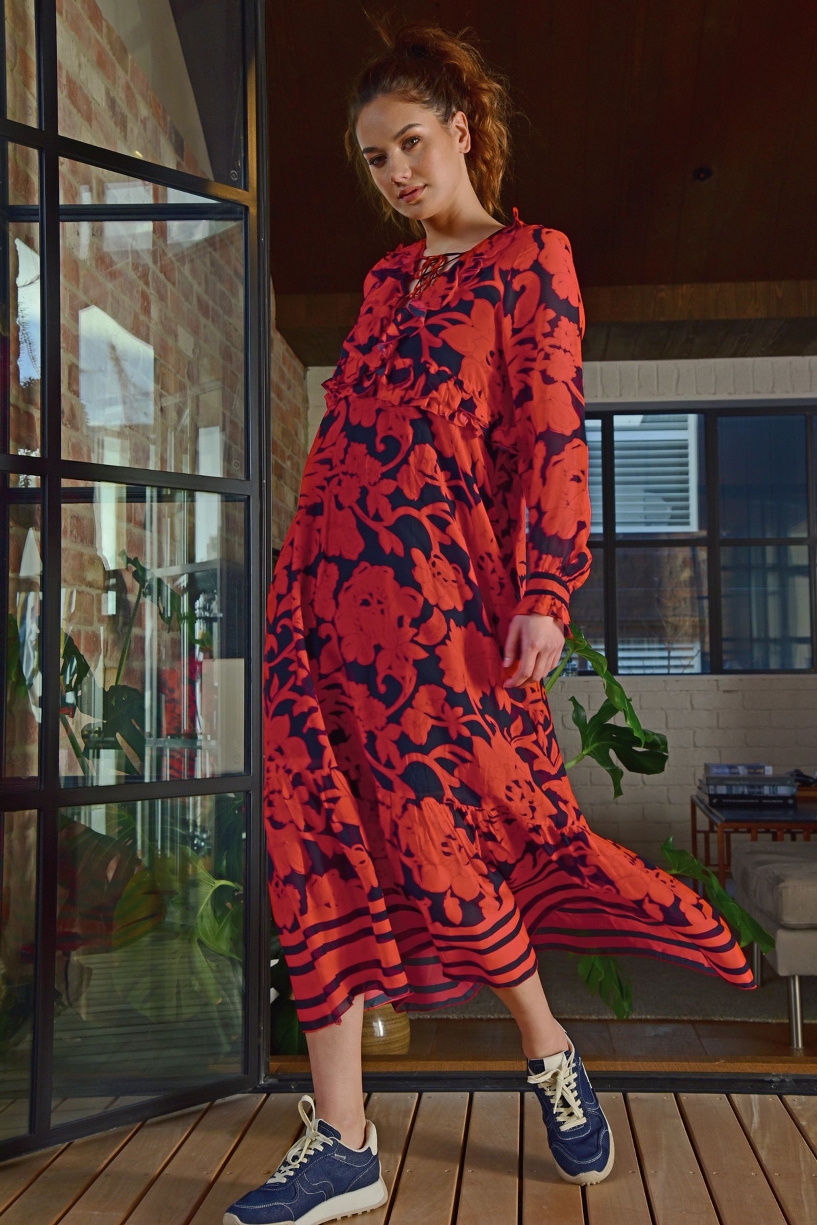 									BETTER LACE UP DRESS
			