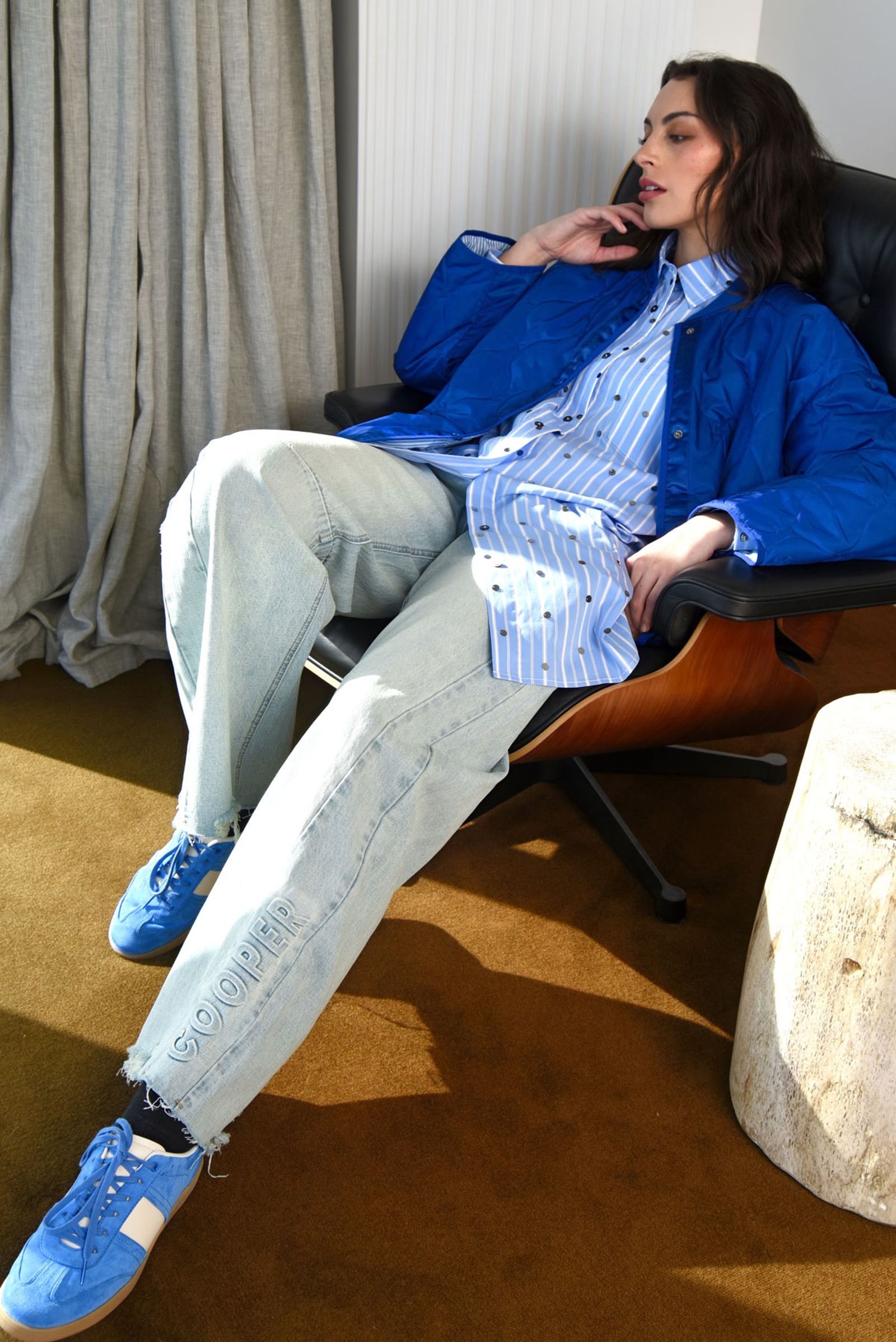 									CRACK THE COAT JACKET
								, 			PLAY THE LONG GAME SHIRT
								, 			SHE'S THE EMBOSS JEAN
			