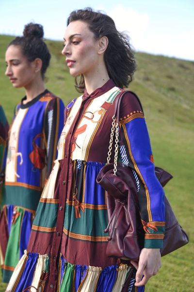 									BAG A GOOD ONE BAG + PURSE
			