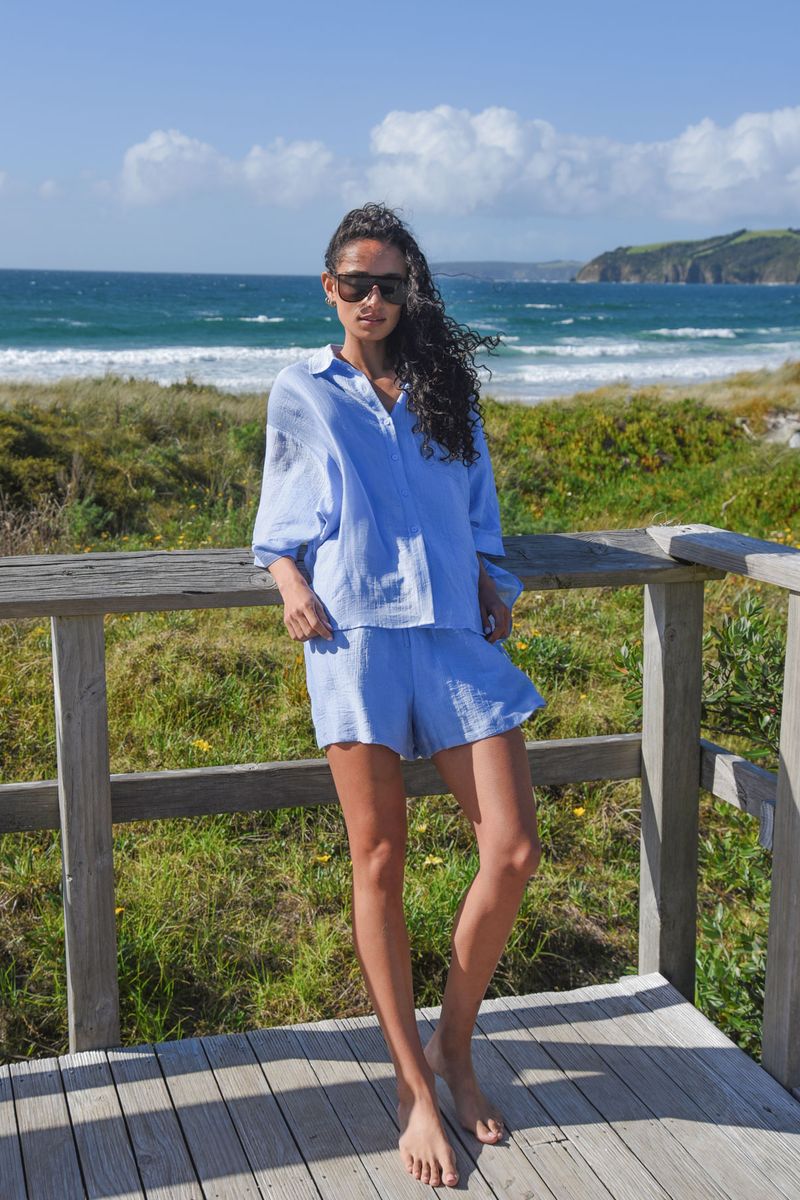 									UNBUTTONED + UNBOTHERED SHIRT
								, 			ELASTIC ENERGY SHORT
			