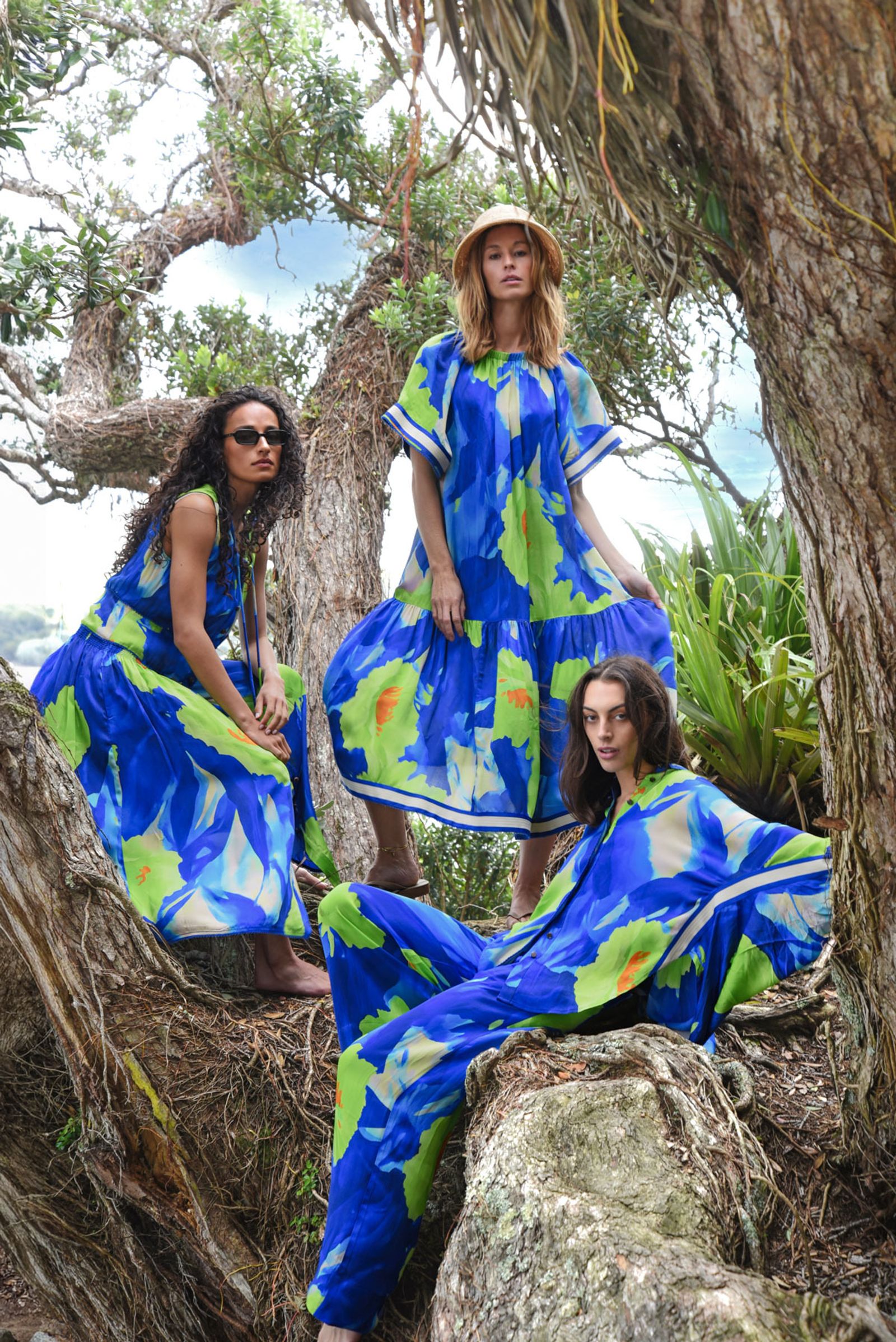 									YOU HAD ME AT ALOHA DRESS
								, 			SOLAR ECLIPSE DRESS
								, 			LIVING THE DREAM SHIRT
								, 			SEVILLE STROLLS PANT
			