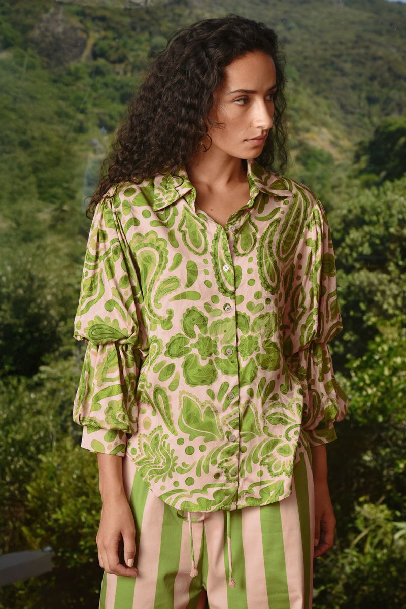 PLEAT AND GREET TOP