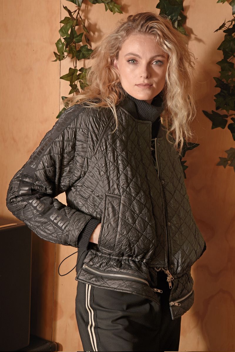 ZIP IT OFF JACKET