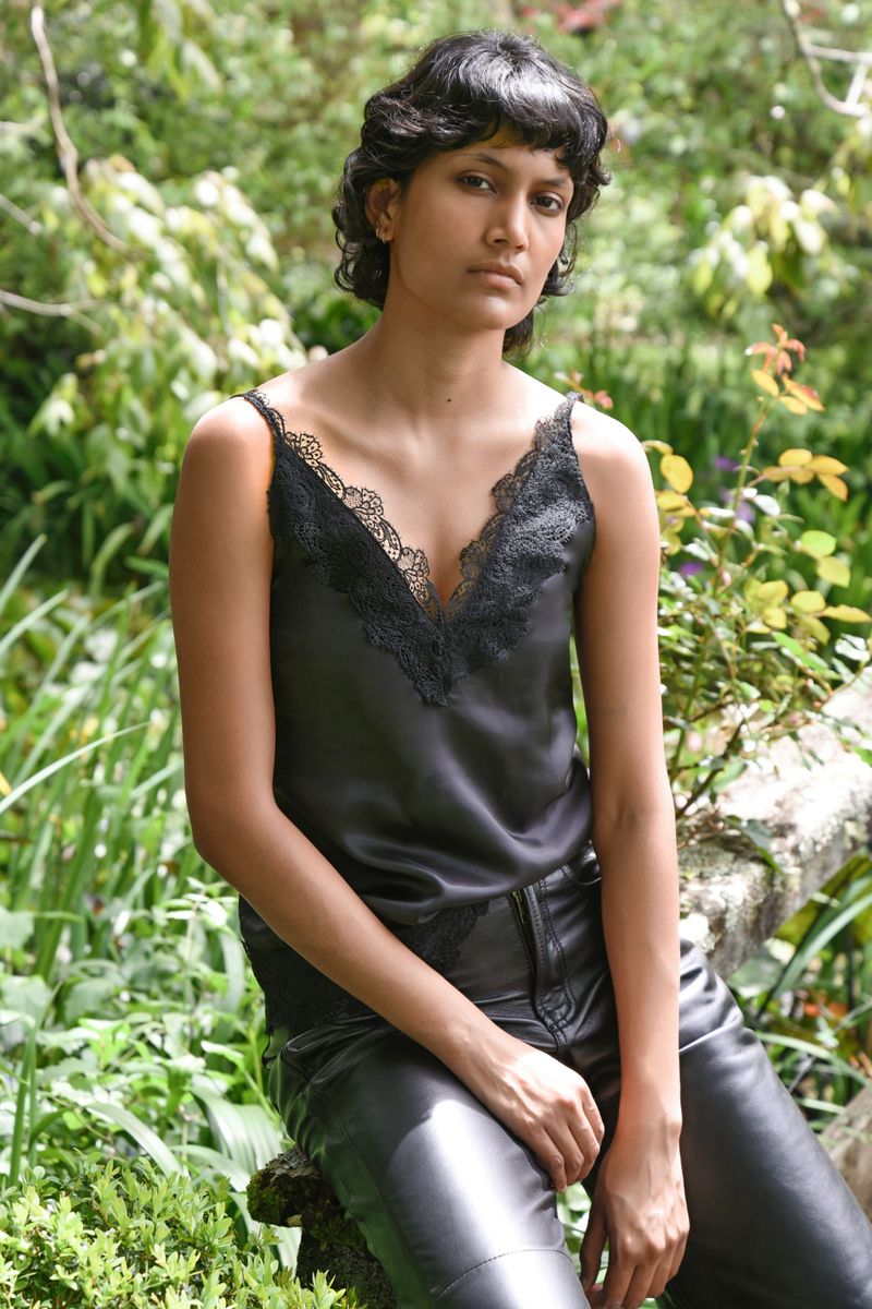 									TREBLE LACE TOP
			