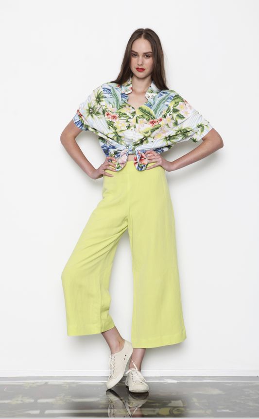 Hula Hana 'Last Resort' top
								, 			Limoncello 'Hem-Is-Flair' pant