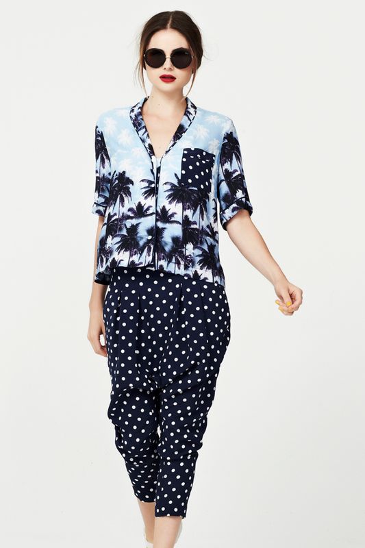 BEACHED BLONDE 'PALM BEACH' TOP'
								, 			WHAT'S SPOT TO LIKE 'I DOT YOU' PANT