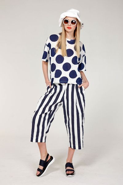 HOT TO SPOT 'TEE PARTY' TOP
								, 			BLUR MY LINES 'PRISON BREAK' PANT
