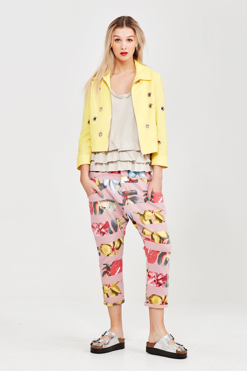 EYES LIGHT UP JACKET
								, 			TANKS A LOT! TOP
								, 			POWER TO THE TROUSER PANT