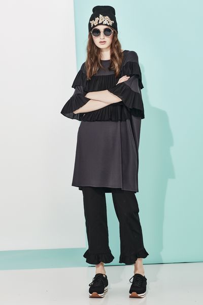 A WAVE OF PLEATS DRESS
								, 			RUFFLE TONE PANT