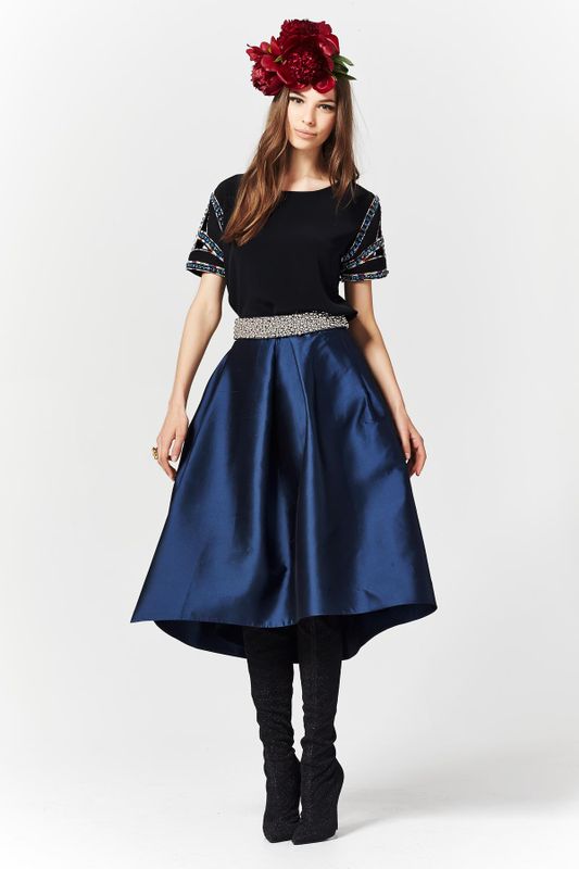 ALADDIN'S CAVE 'GEM PIN BOWLING' TOP
								, 			EVENTIDE ' SEW-RA-MI' SKIRT