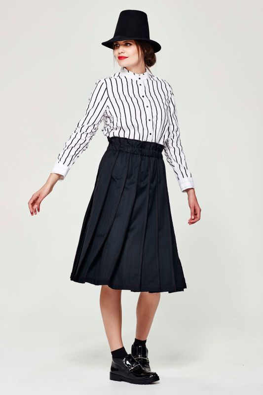 BEHIND BARS 'LITTLE FLOCKER' SHIRT
								, 			SIDELINE 'PLEATER PAN' SKIRT