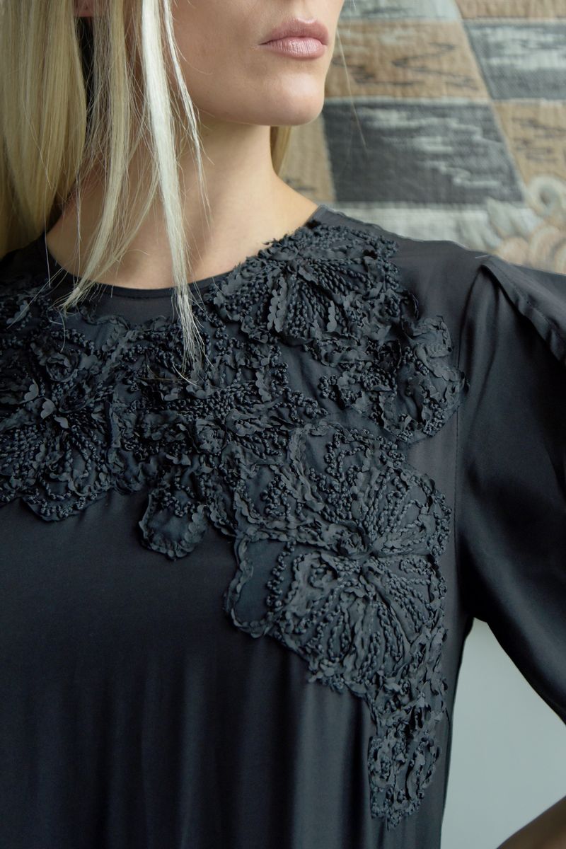 BEAUTY DROP DRESS
