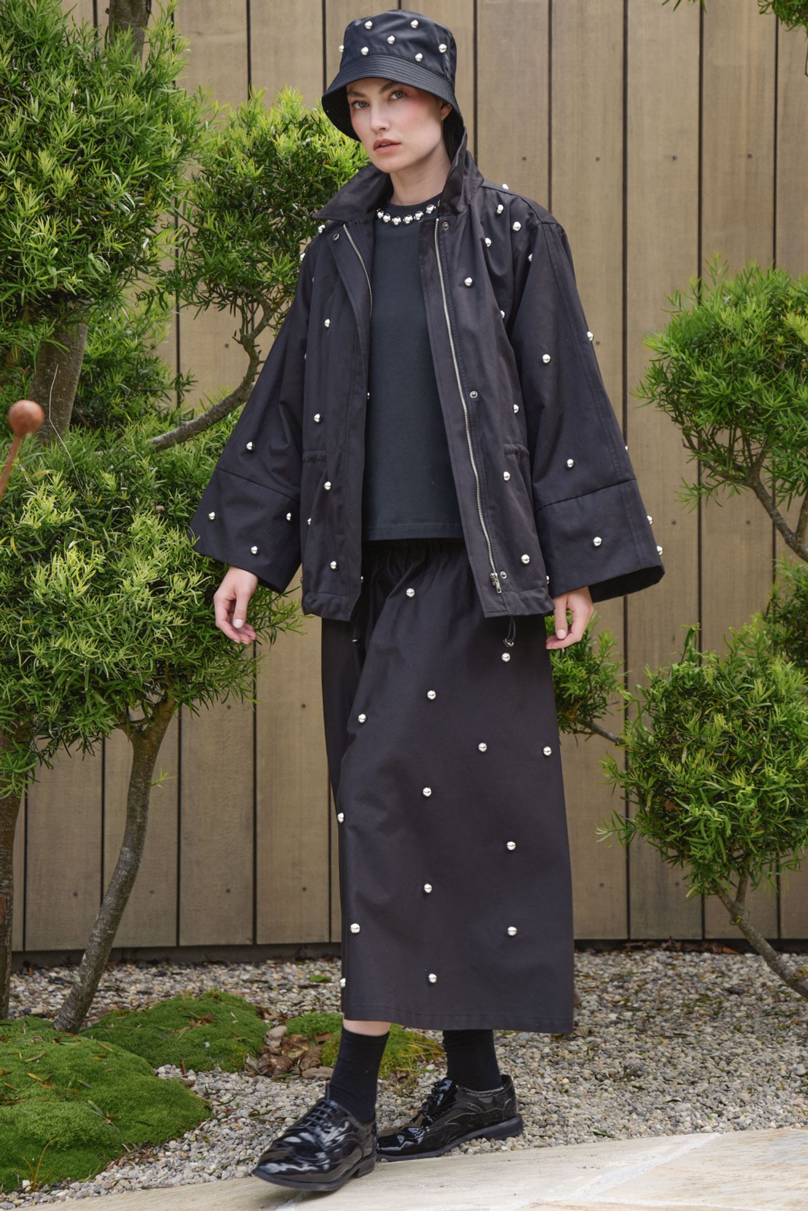 									ON MY BUCKET LIST HAT
								, 			DOME AT THE MOUTH T-SHIRT
								, 			NOT A WAISTED MOMENT SKIRT
								, 			BABY I'M BACK JACKET
			