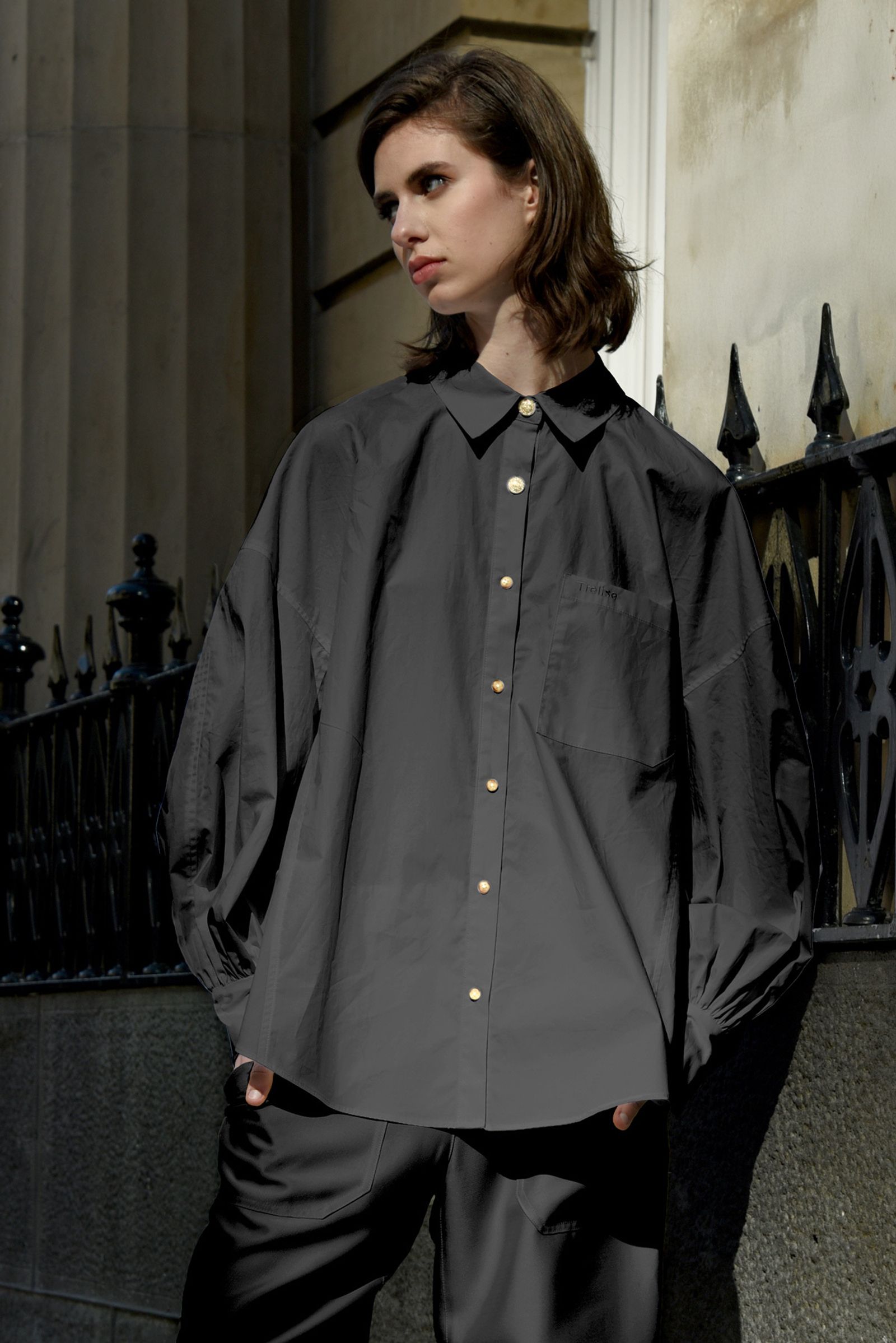 PLEATING GUILTY SHIRT