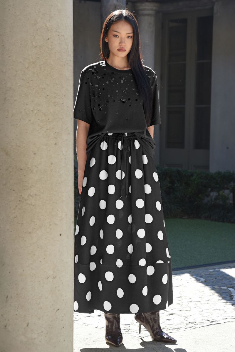 									HOT AIR BALLOON SKIRT
								, 			THE GLIMMER END T-SHIRT
			
