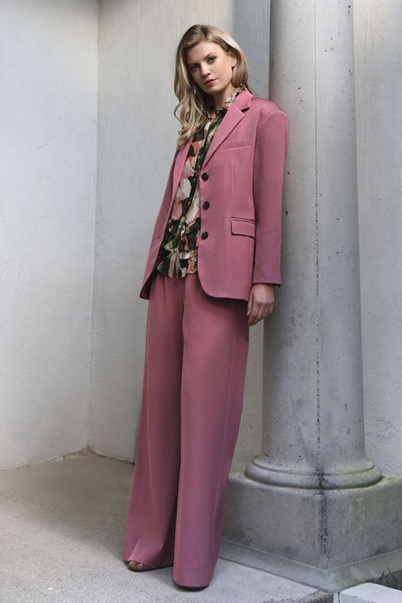 									TOP OF THE PEAK BLAZER
								, 			WALK AND TALK PANT
			