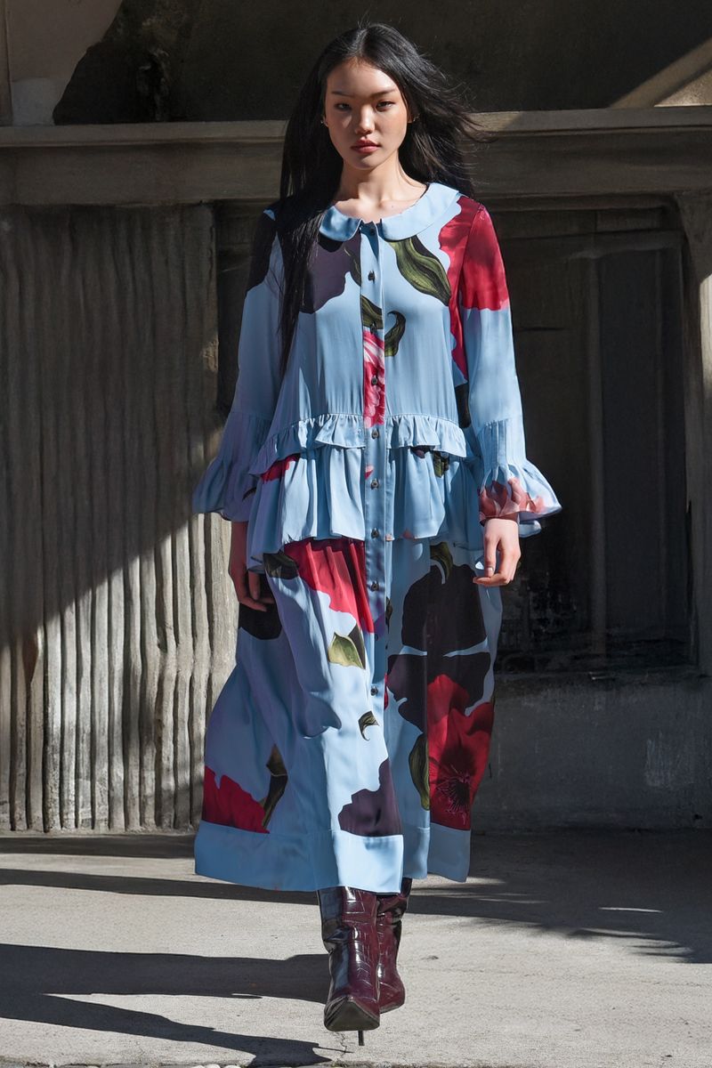 									LOOSEN UP MY BUTTONS DRESS
			