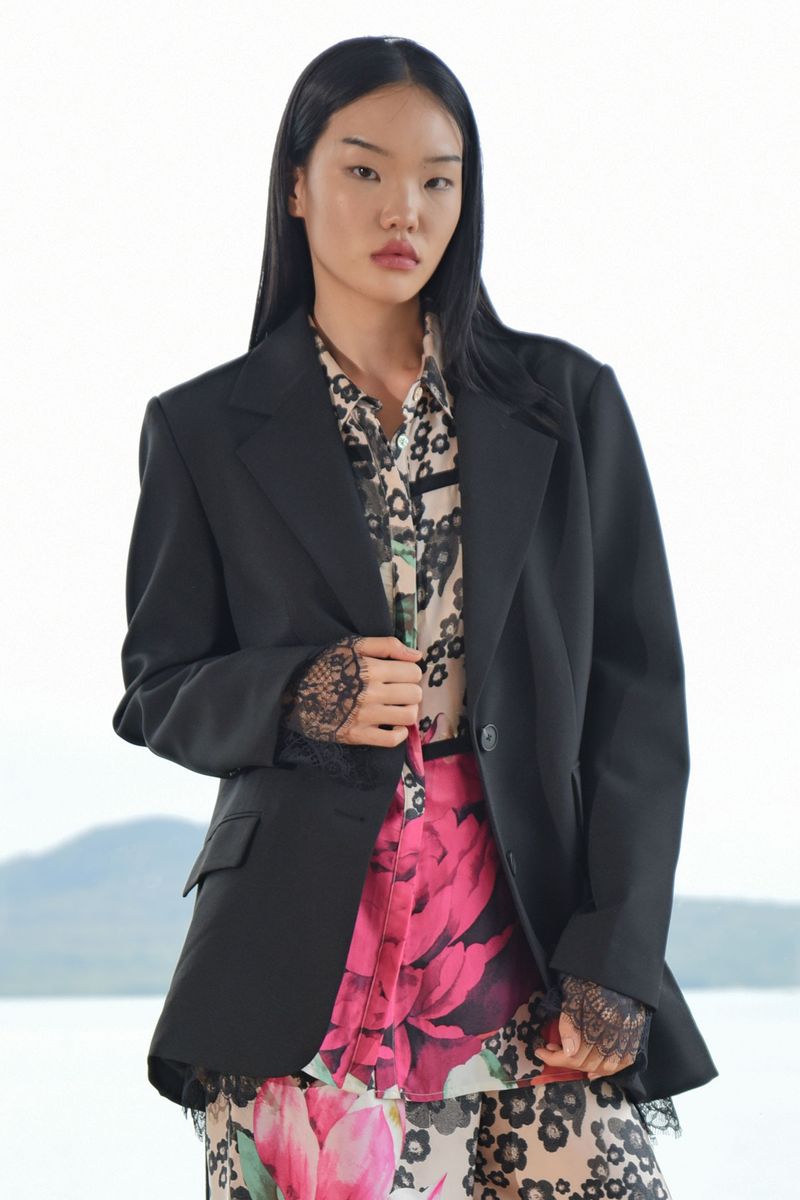 									HOT ON THE LACE JACKET
			