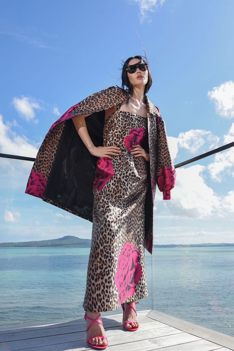 									BRING THE PLEAT DRESS
								, 			BOLDLY YOU COAT
			