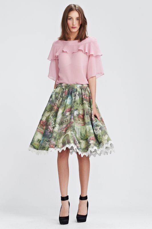 PHOEBE 'GOOD FRILL HUNTING' TOP
								, 			GARDEN PATH 'JUTE BOX' SKIRT